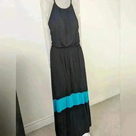 Marciano Black & blue halter - size Small Great Condition - Picture 2 of 6